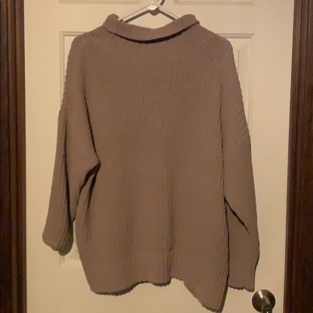Aerie sweater size small